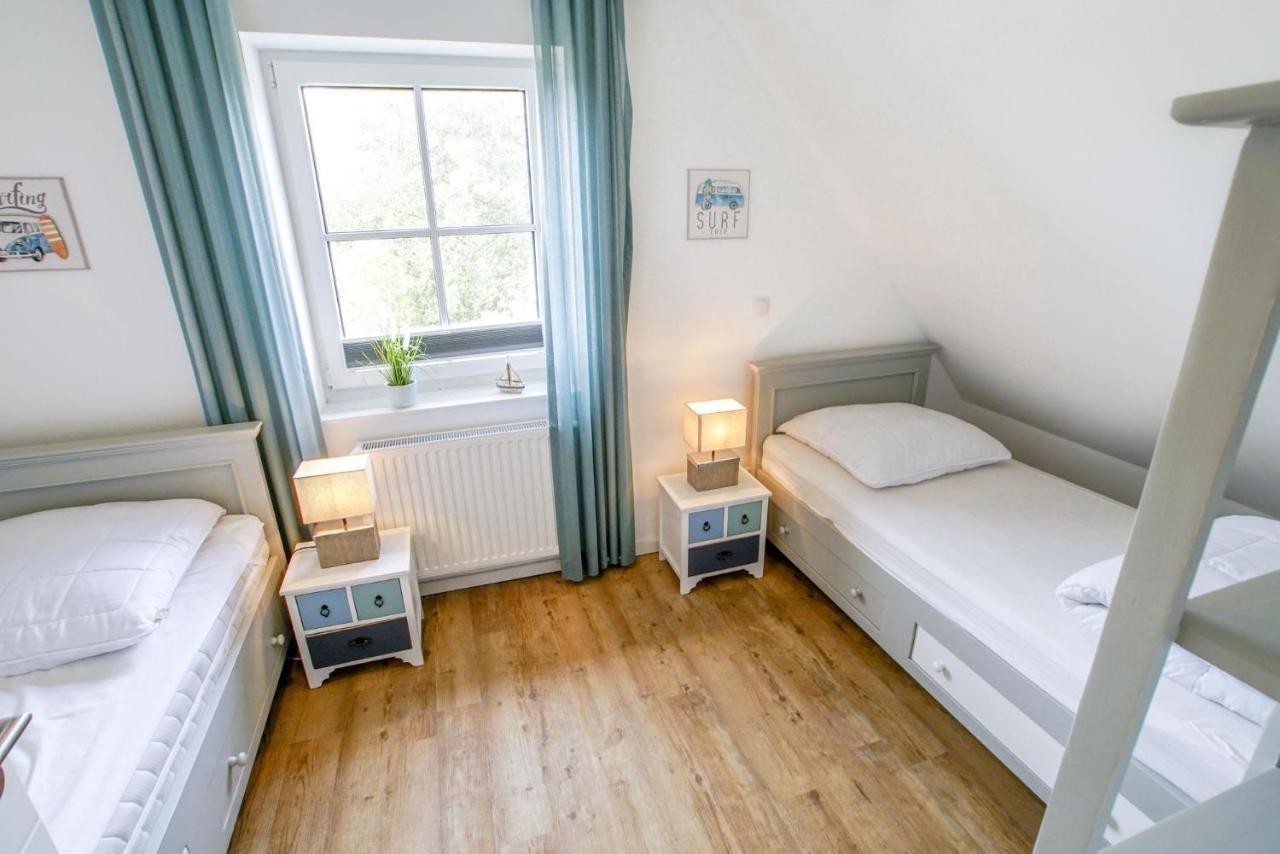 Ferienhaus 15 "Gut Tossens" Exteriör bild