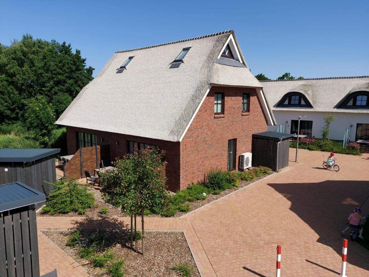 Ferienhaus 15 "Gut Tossens" Exteriör bild
