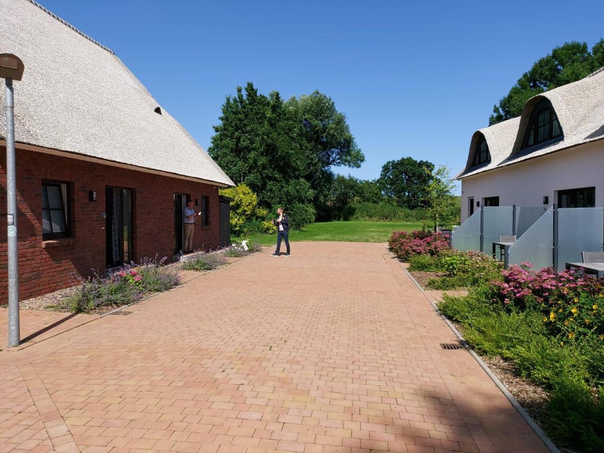 Ferienhaus 15 "Gut Tossens" Exteriör bild